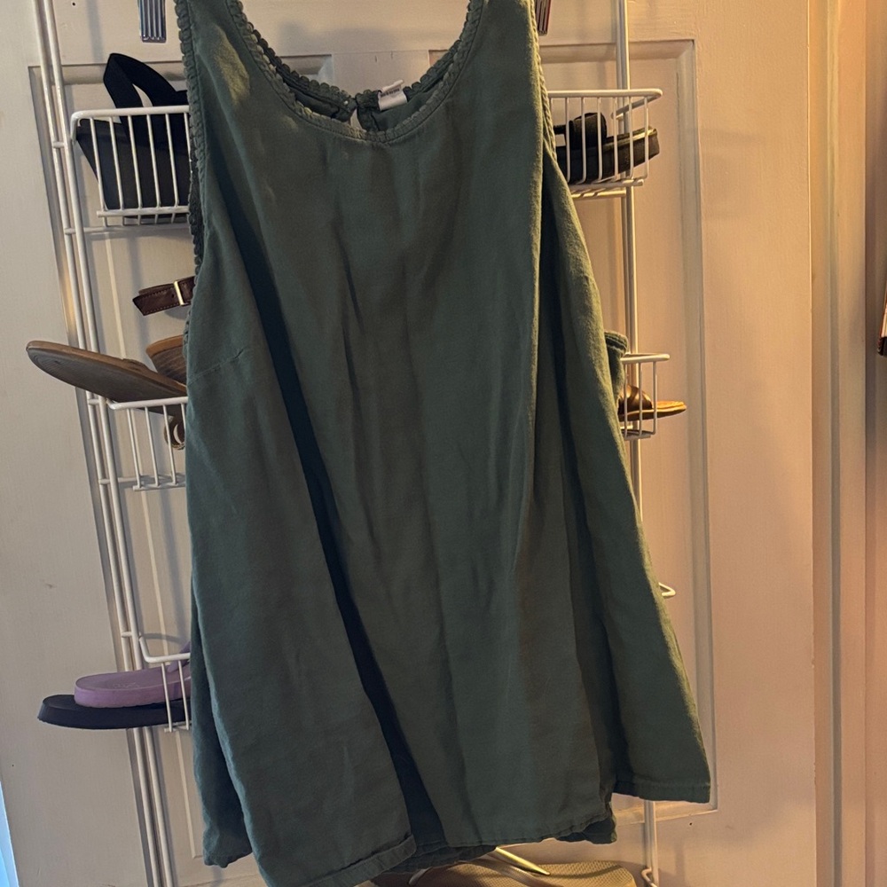 Green Sleeveless Top